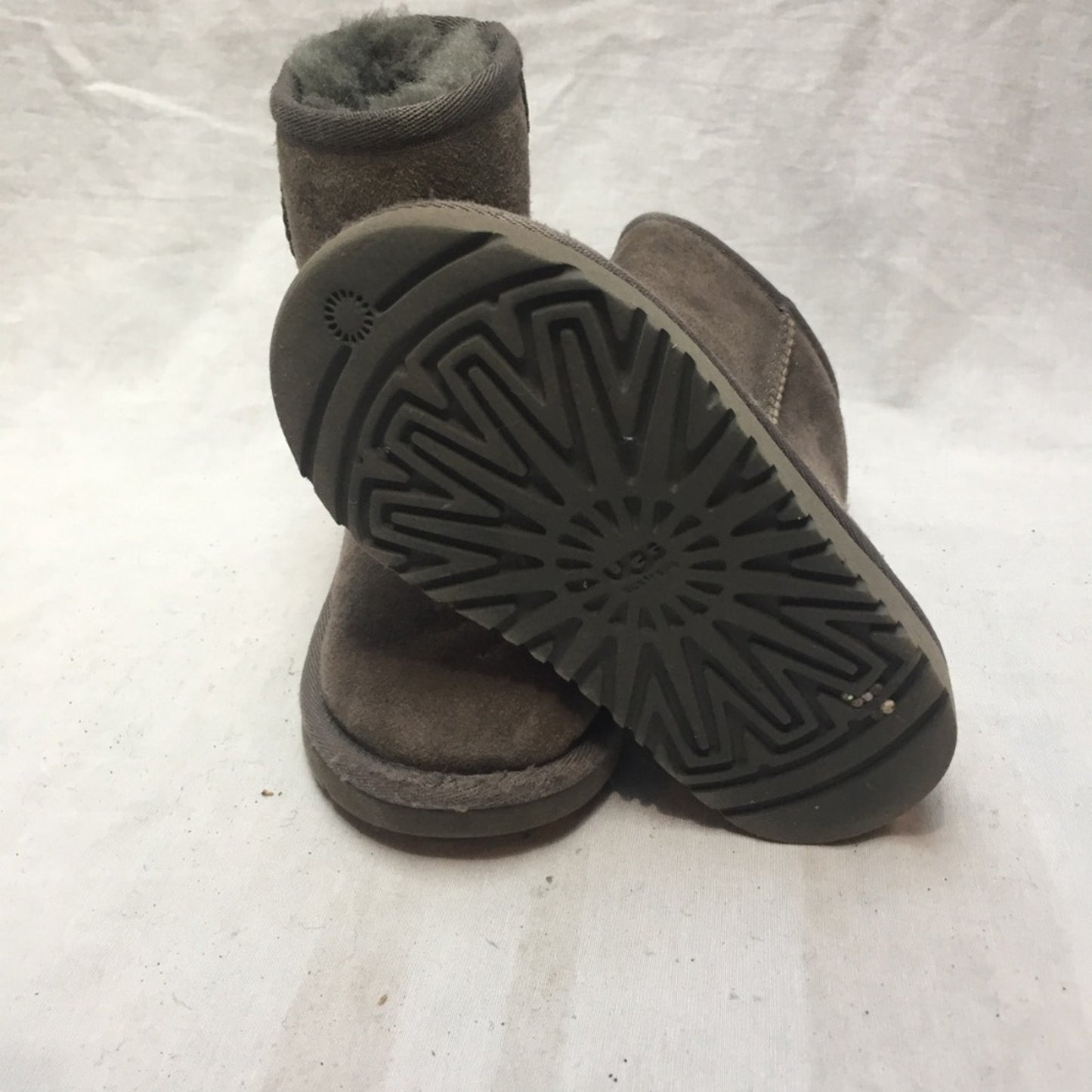 Toddler - Mini UGG Gray Boots Size: 8