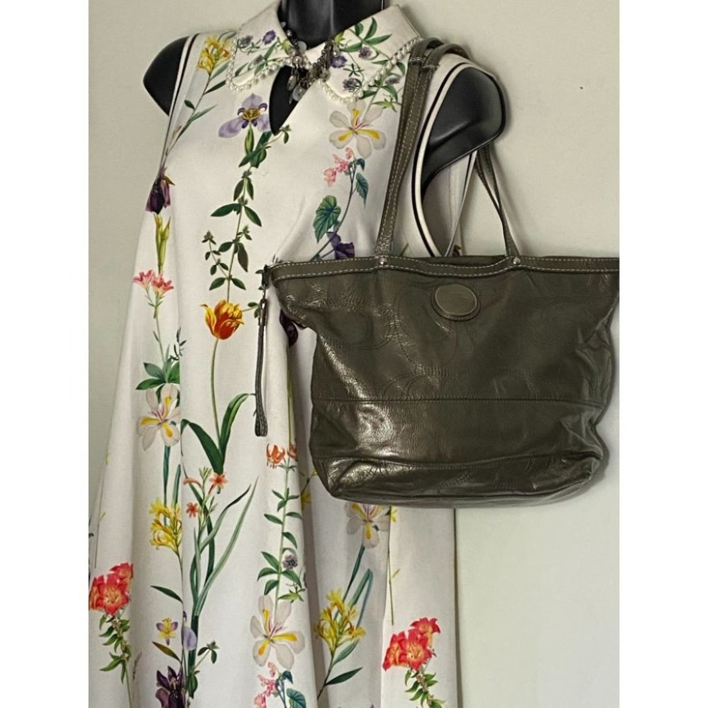 COACH LG Patent Leather Silver Gold Shoulder Bag