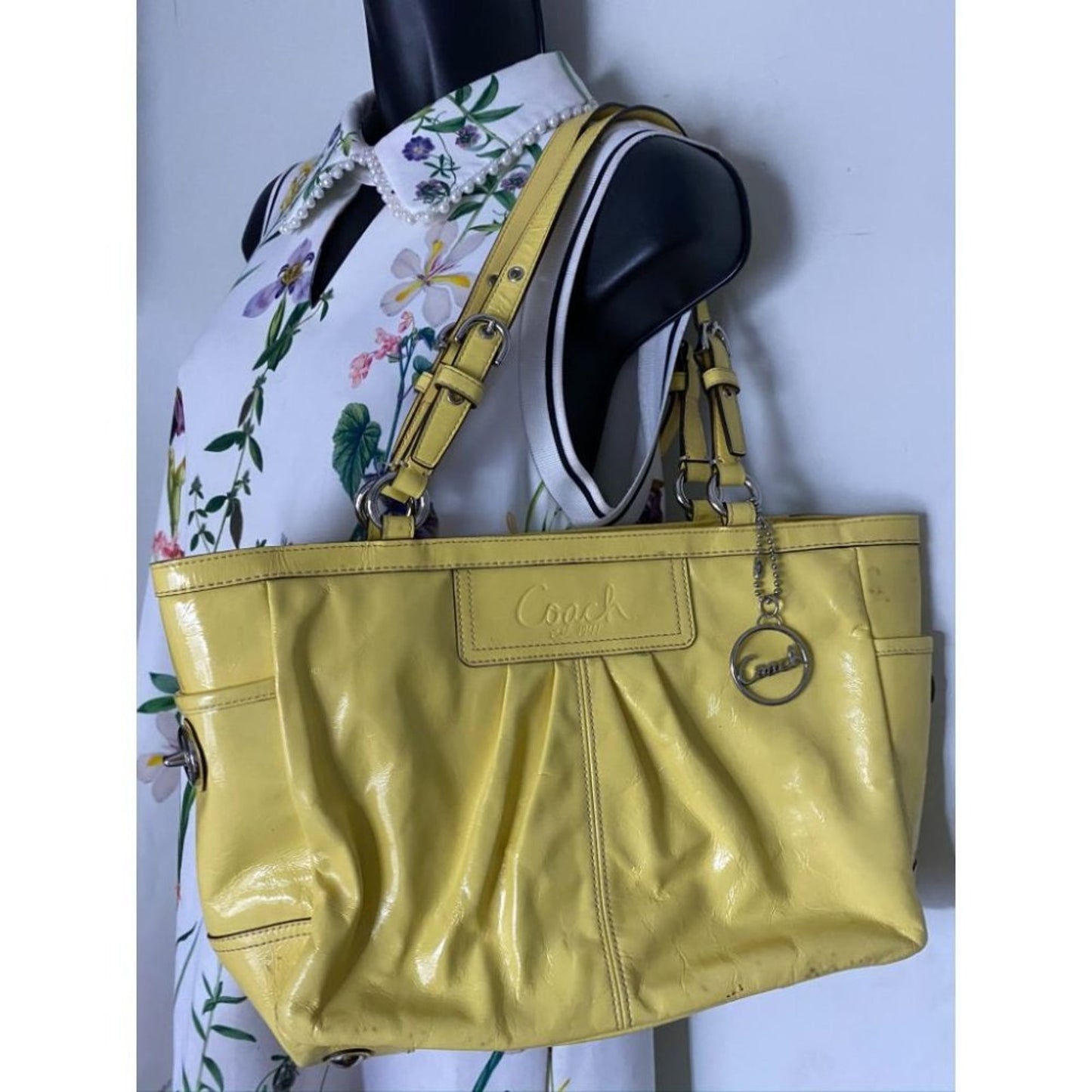 COACH Medium Patent Leather Shoulder Bag Yellow