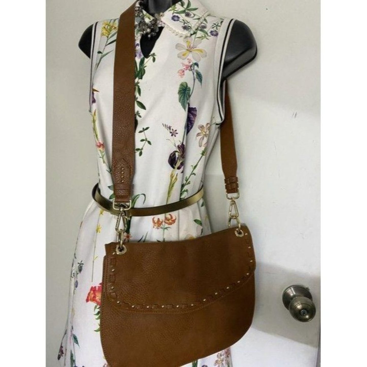 steve madden brown leather cross body bag