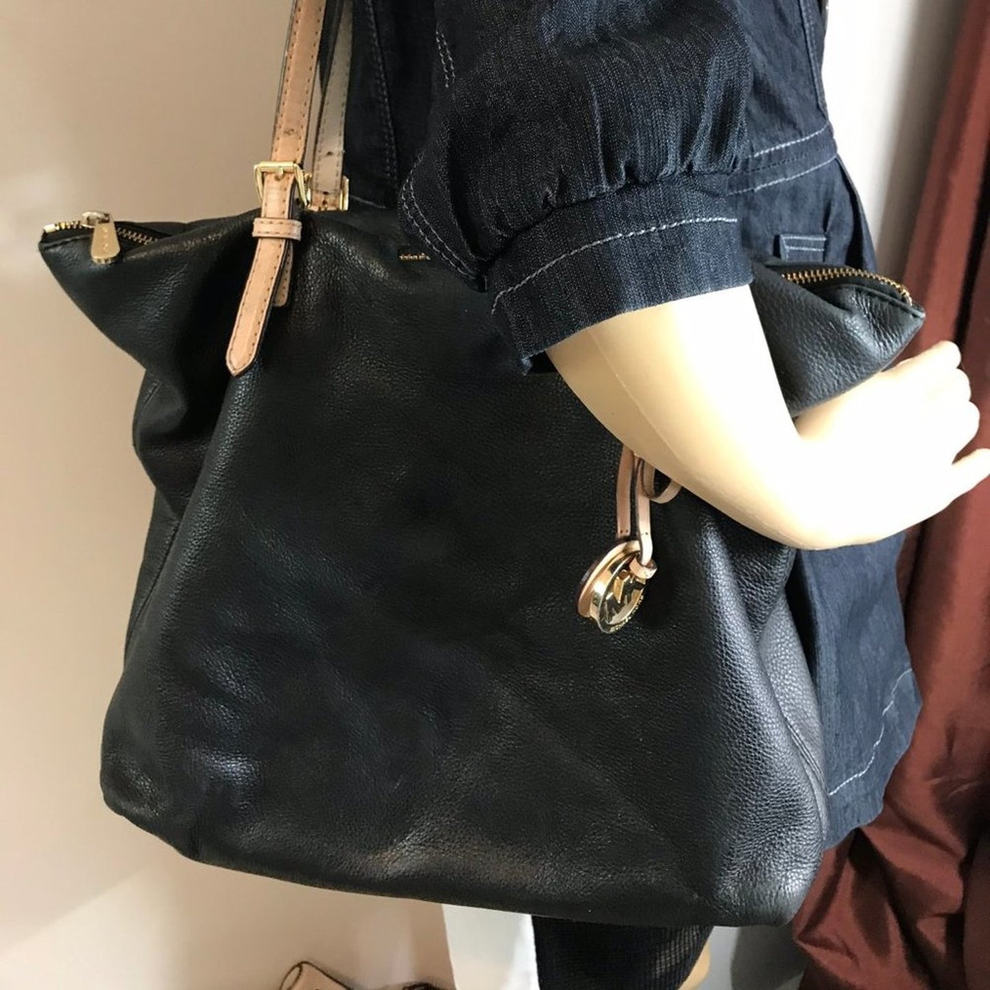 Michael Kors Black Cream Large Leather Tote Bag
