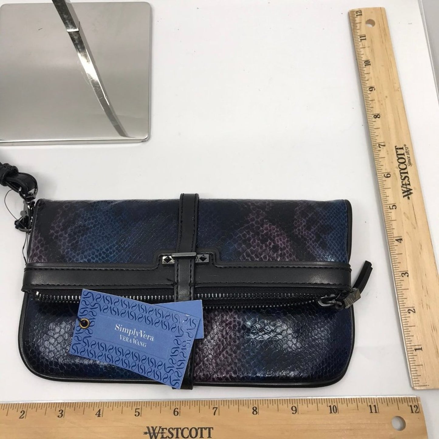 Simply Vera Vera Wang Wristlet