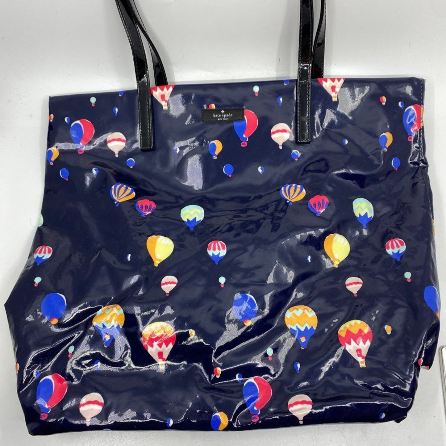 Large laminated shopping tote