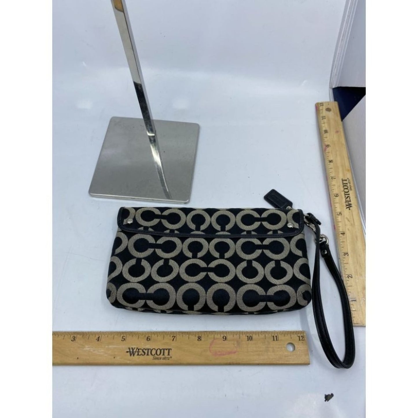 Coach Women's Black Cream Zipper Wristlet Bag