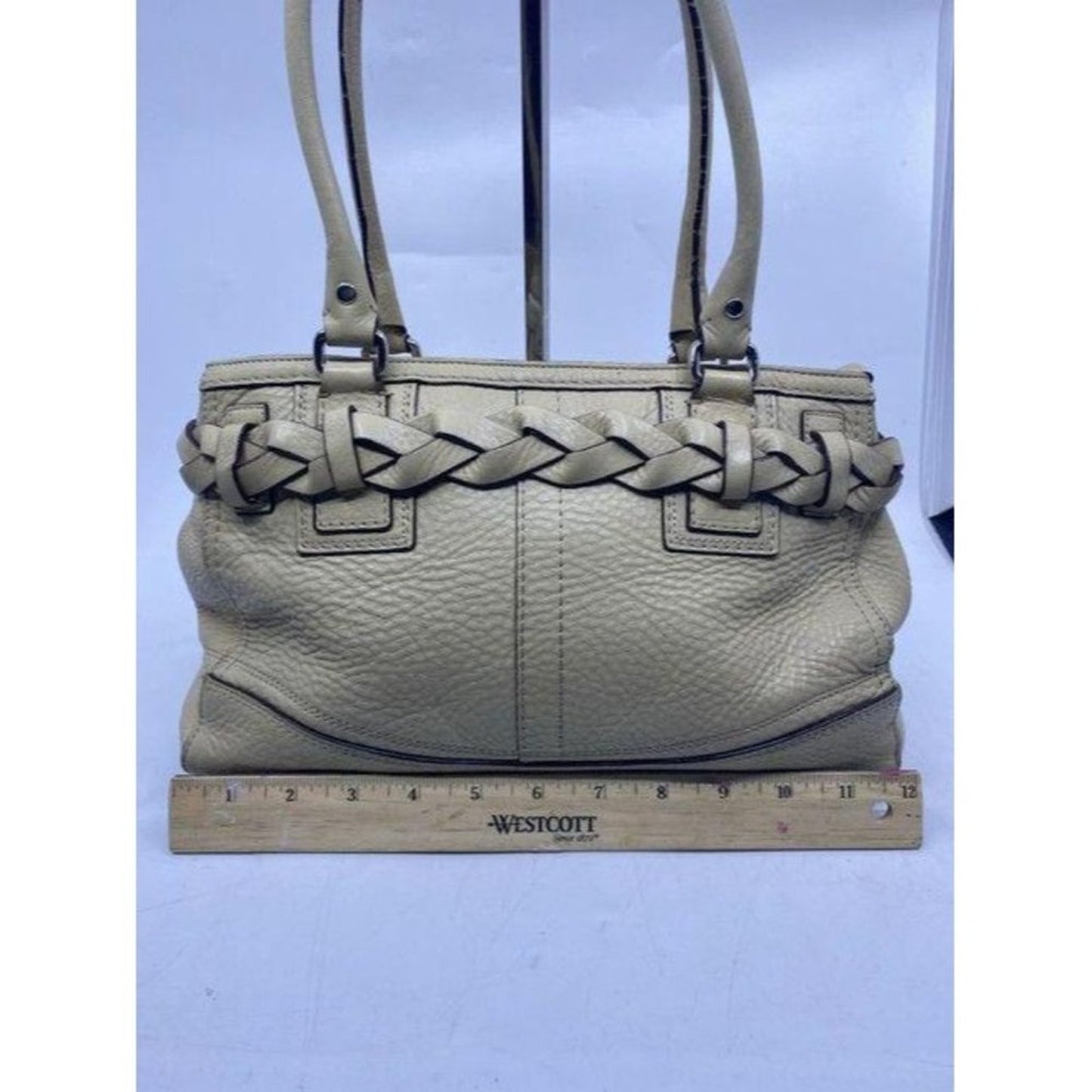 coach medium beige leather shoulder bag