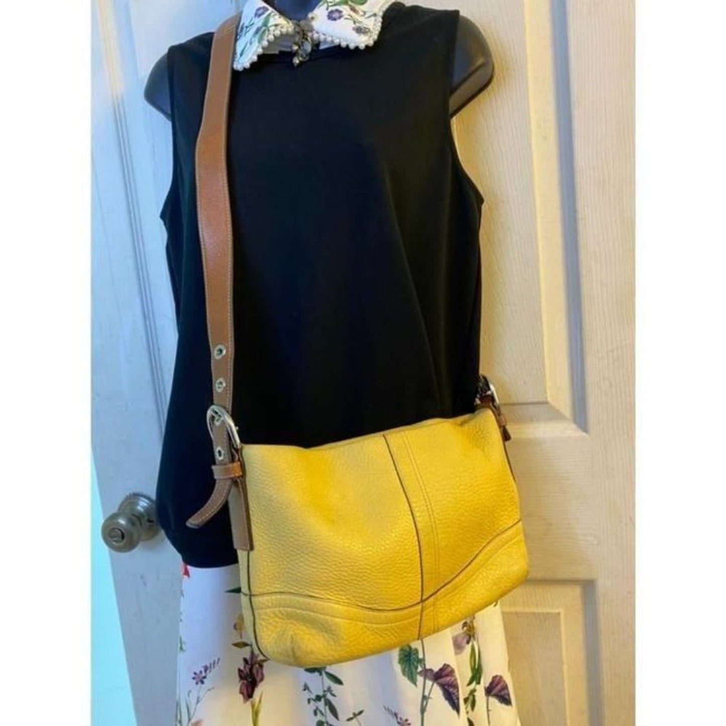 coach medium w adjustable strap yellow leather cro
