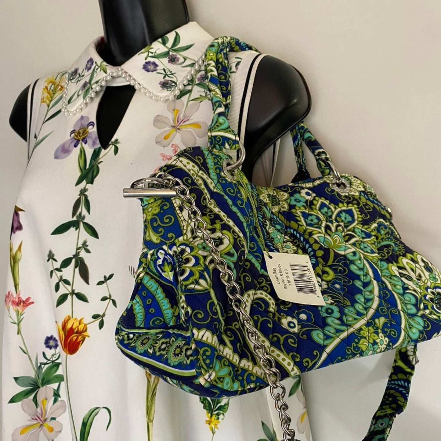 NWT!  Vera Bradley Chain Bag Rhythm & Blues