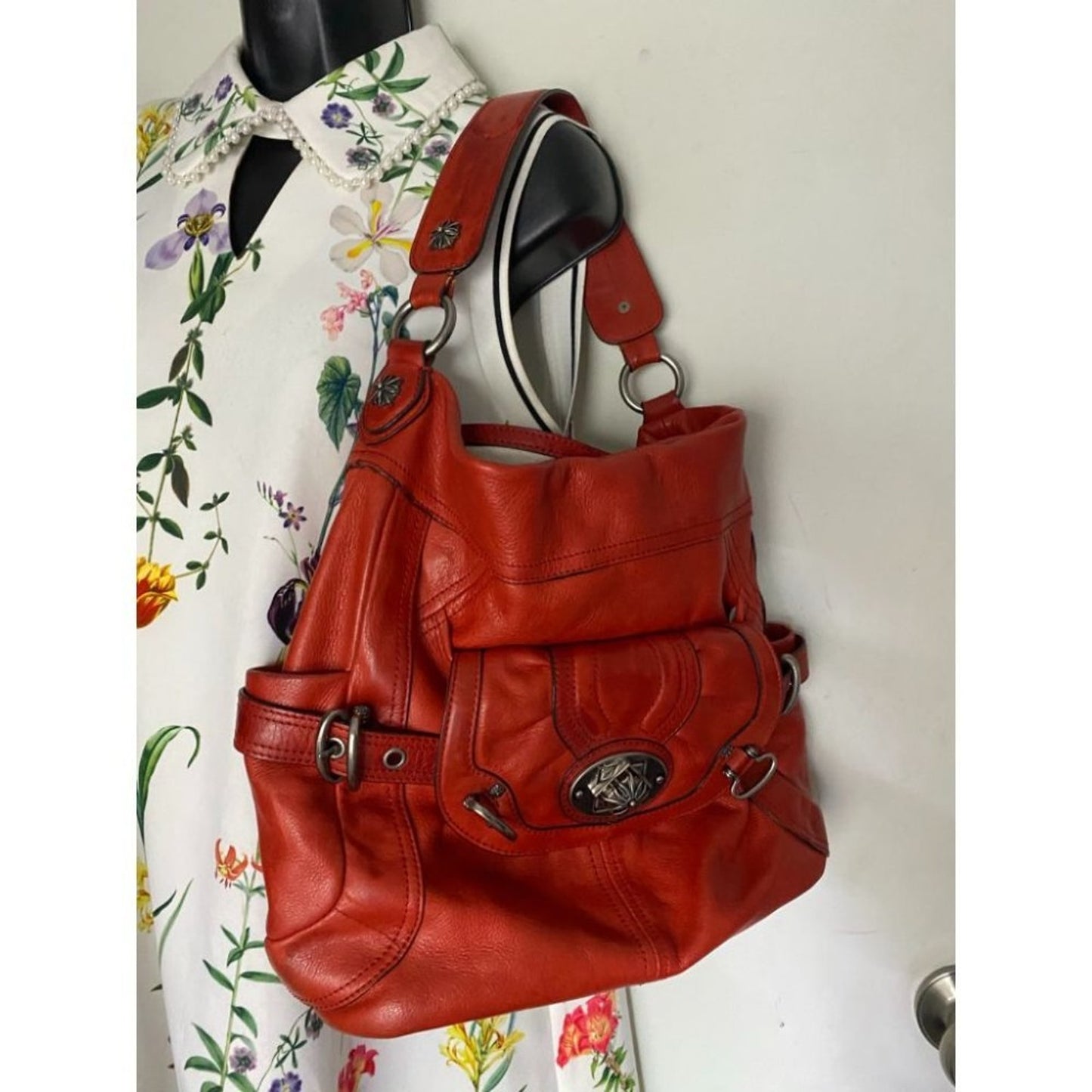 B. Makowsky Orange Large Leather Shoulder Bag