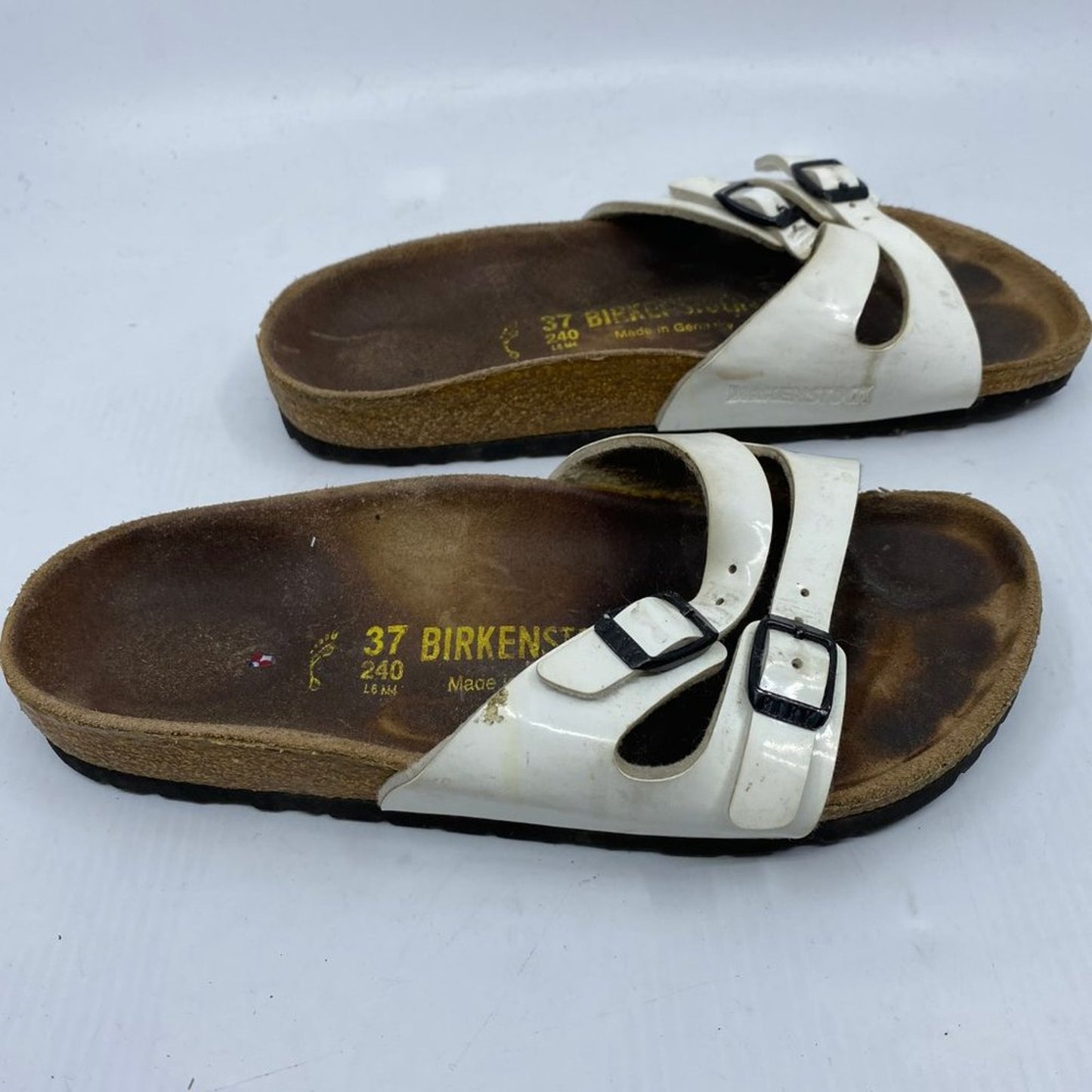 Unisex Birkenstock Birki's White Sandals Size: 6