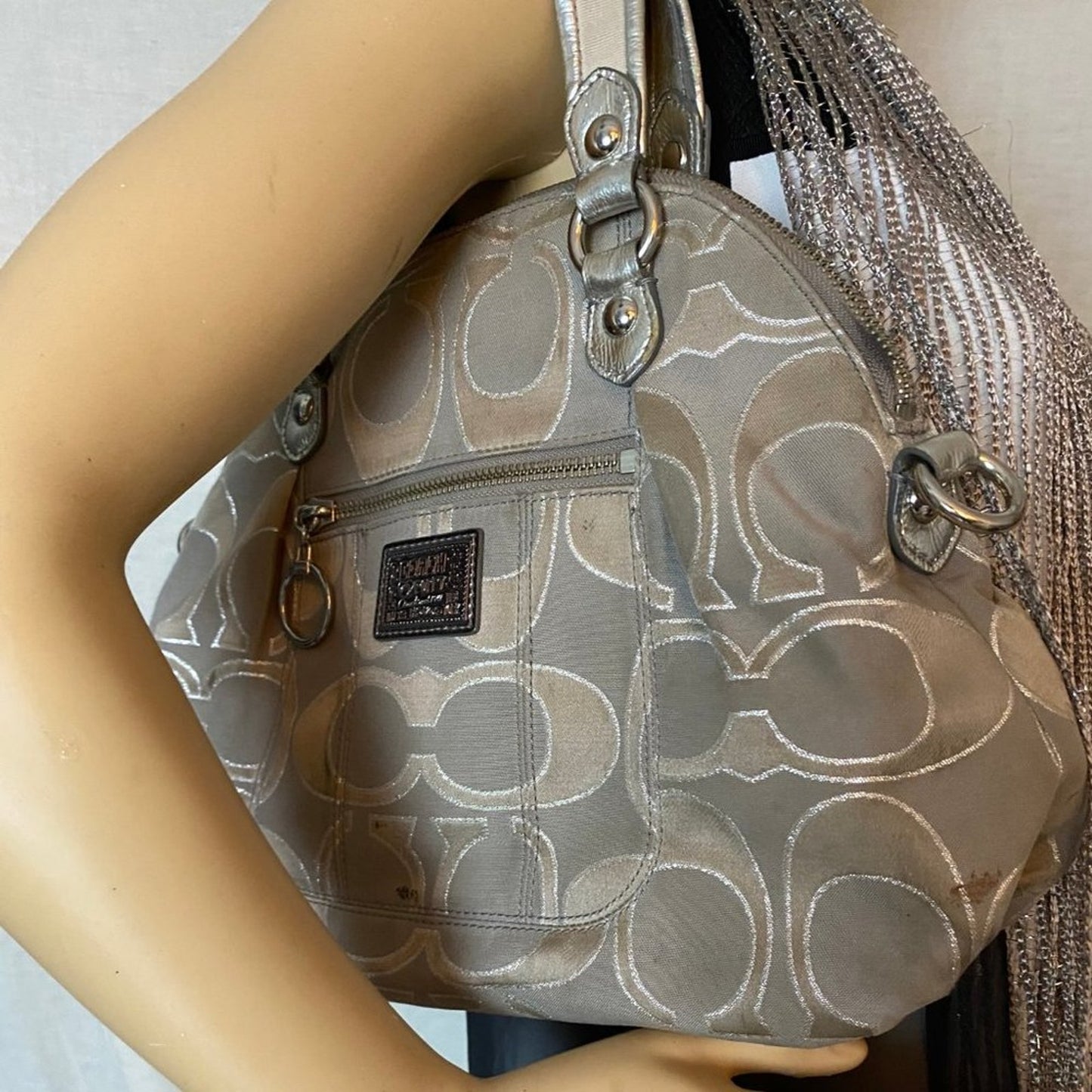 COACH M Size Tan Signatur Jacquard Fabric Handbag