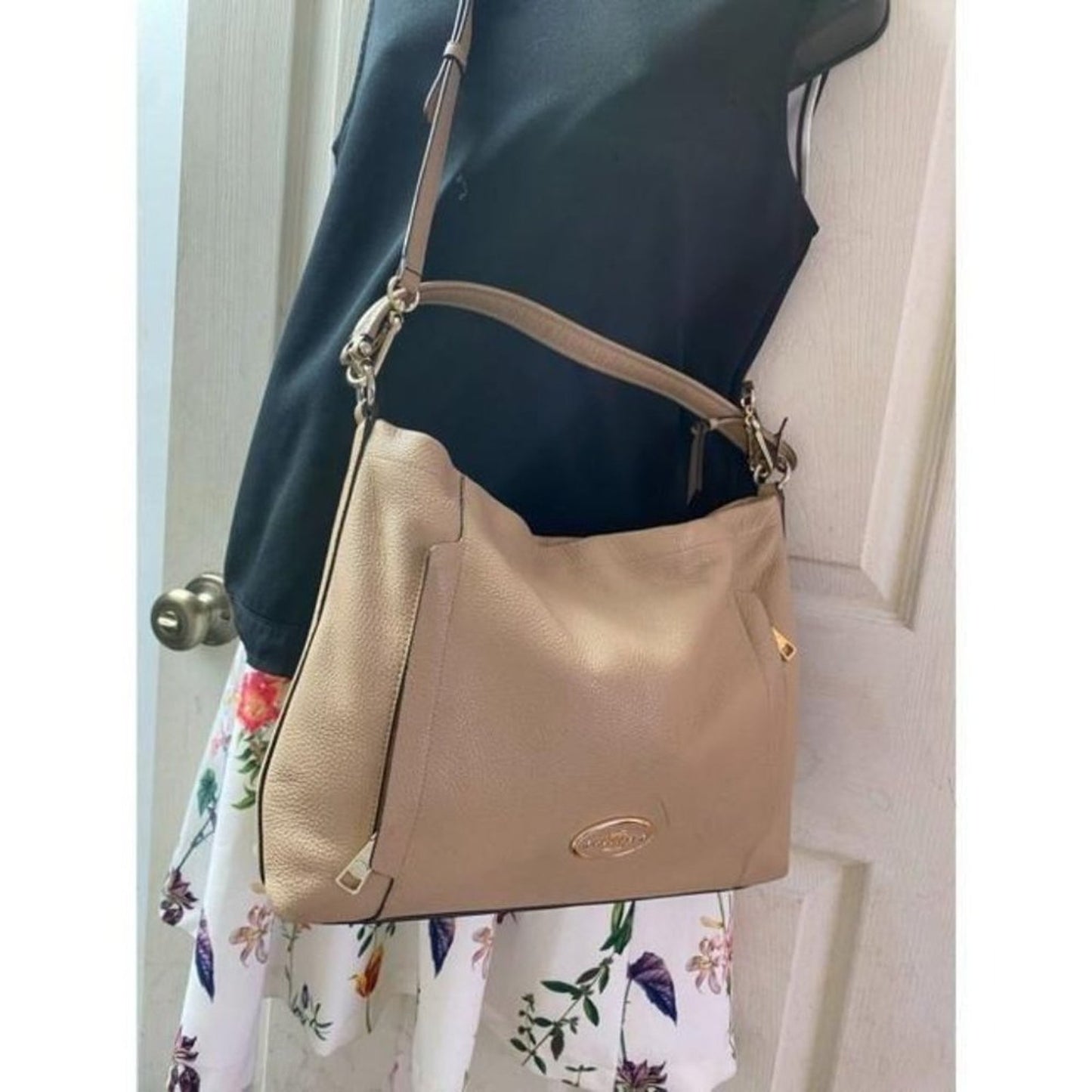 coach medium w adjustable strap tan leather cross