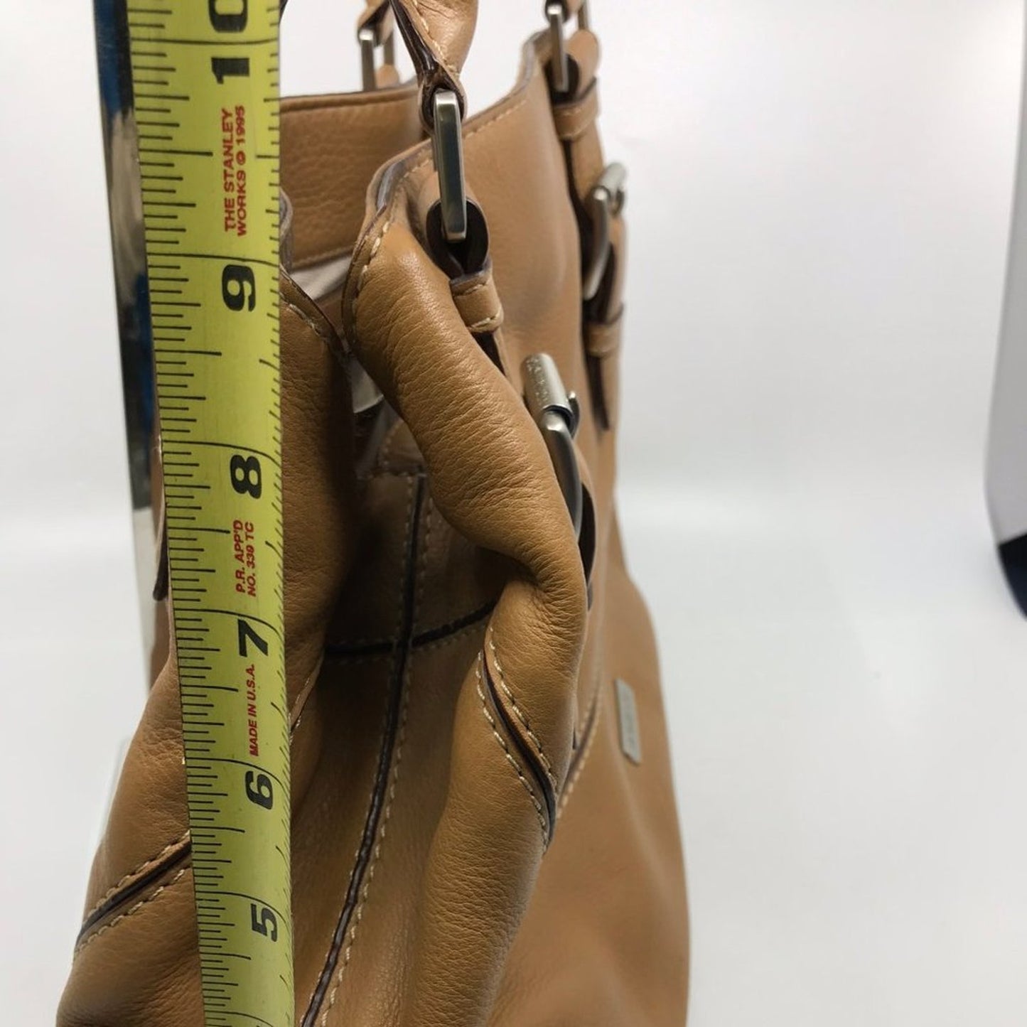 Michael Kors Tan Medium Leather Shoulder bag