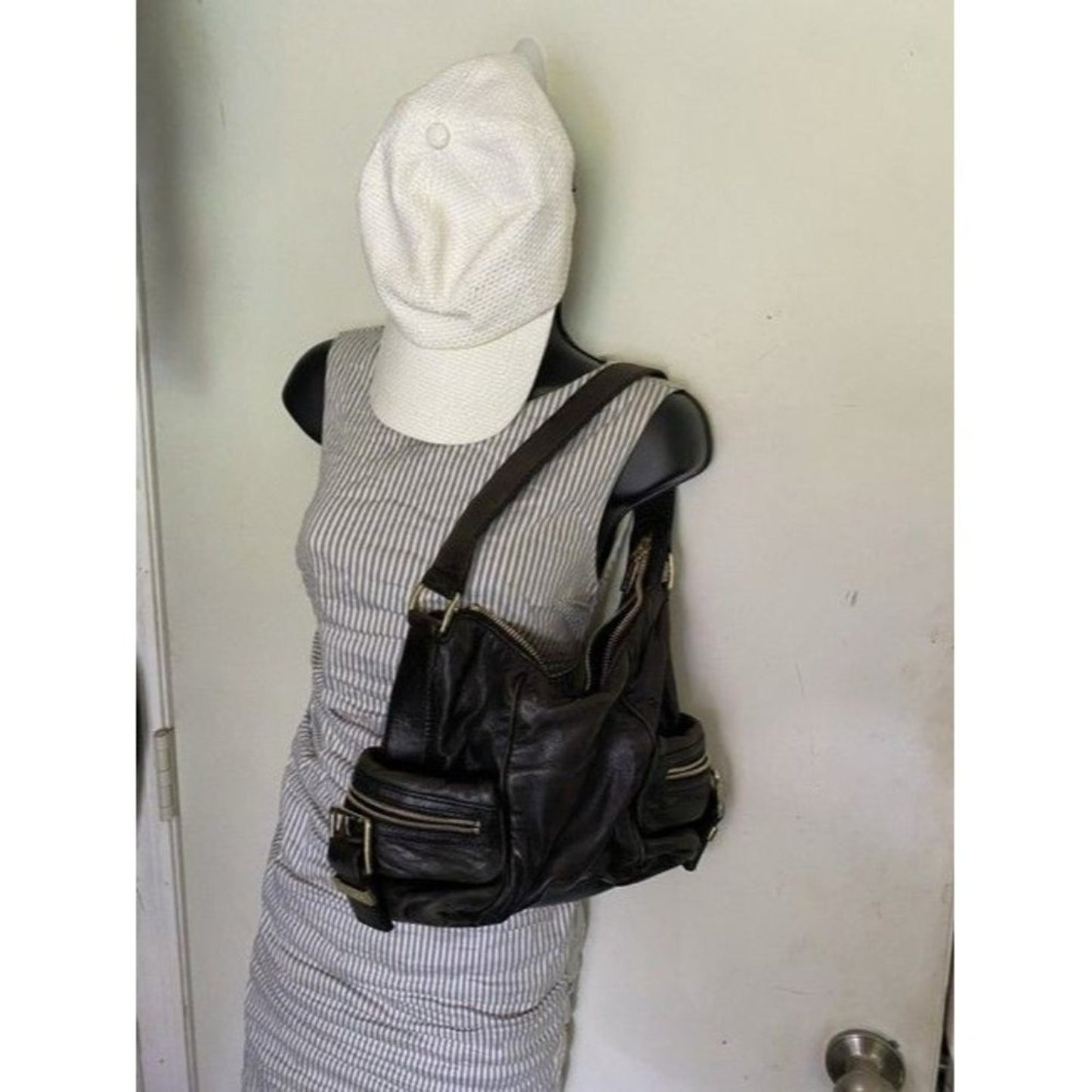 Michael Kors Side Zippers Blkack Leather Shoulder