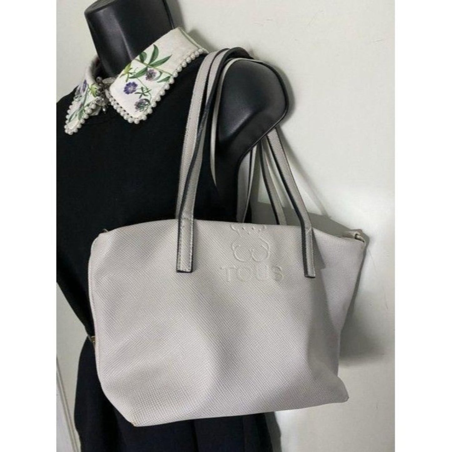 tous bag off white leather tote