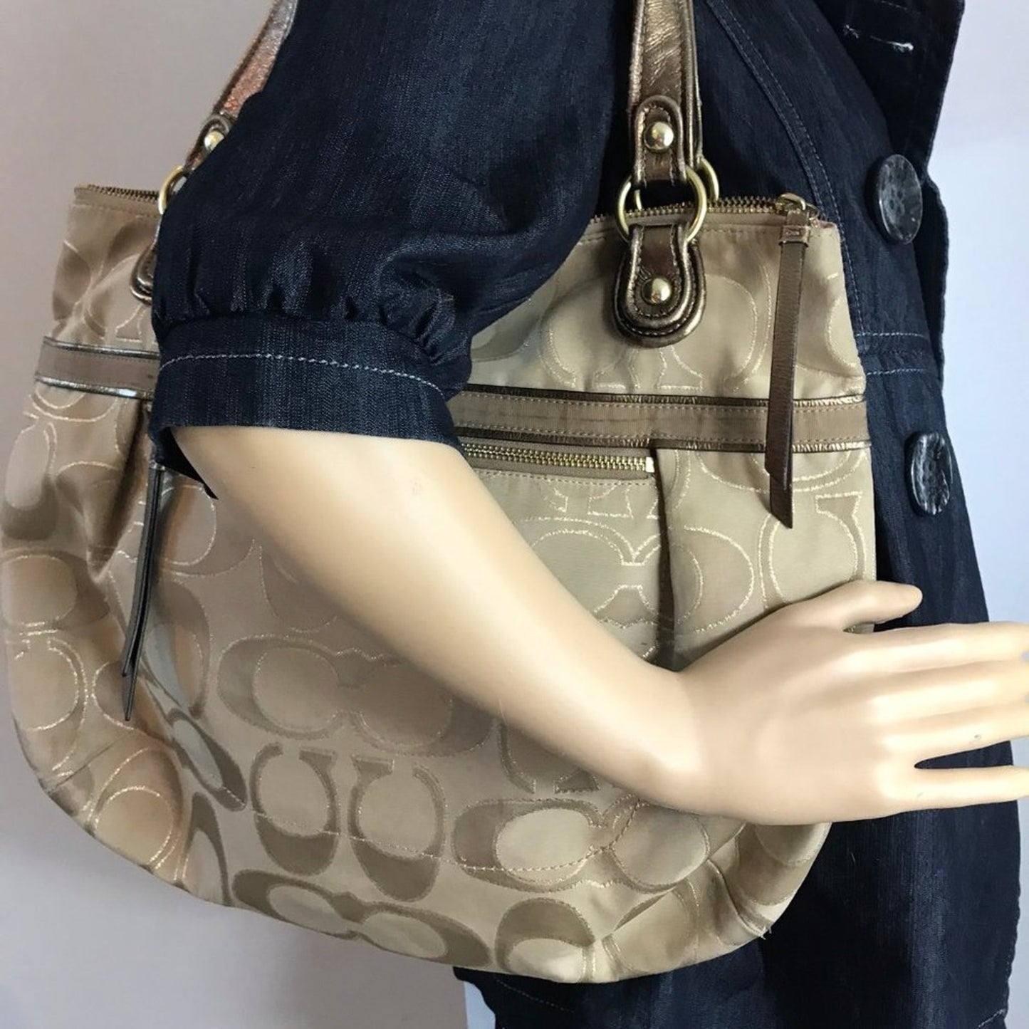 COACH XL Tan Jacquard Fabric Shoulder Bag