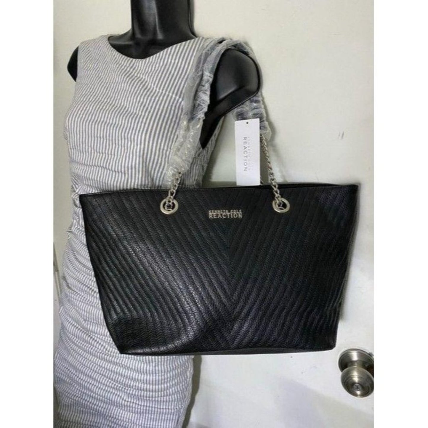 Kenneth Cole reaction msrp black leather shoulder