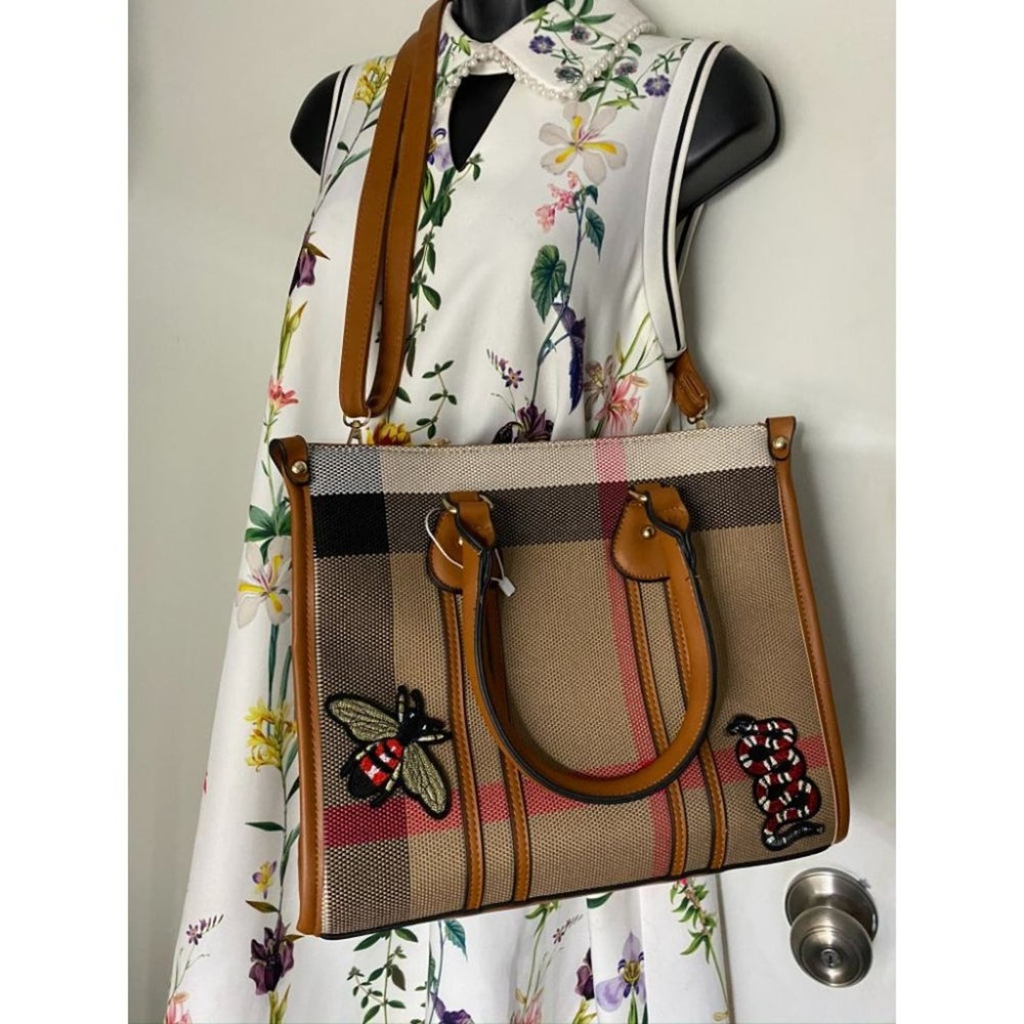NWT! ClosetsNYC Large Plaid Tote Bag w/ Crossbody
