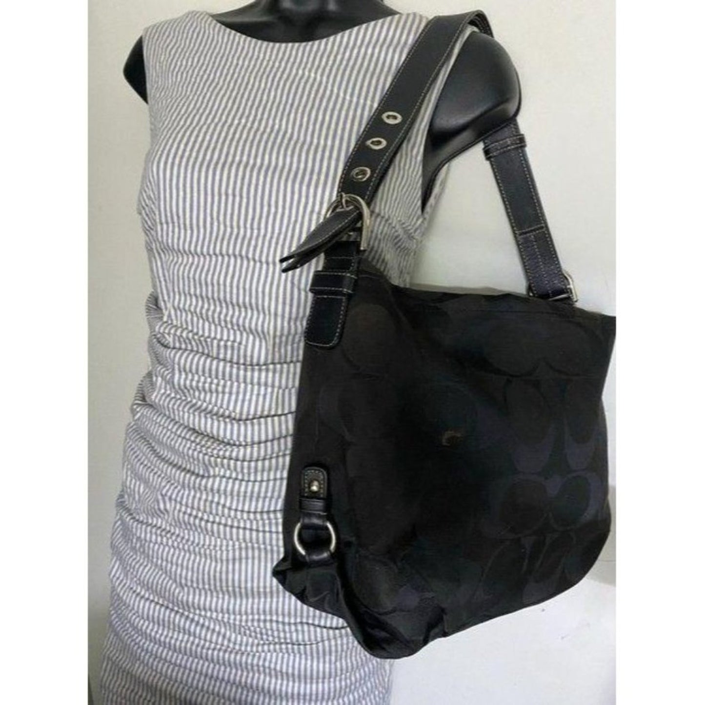 Coach Medium Tote Msrp Black Gray Jacquard Fabric
