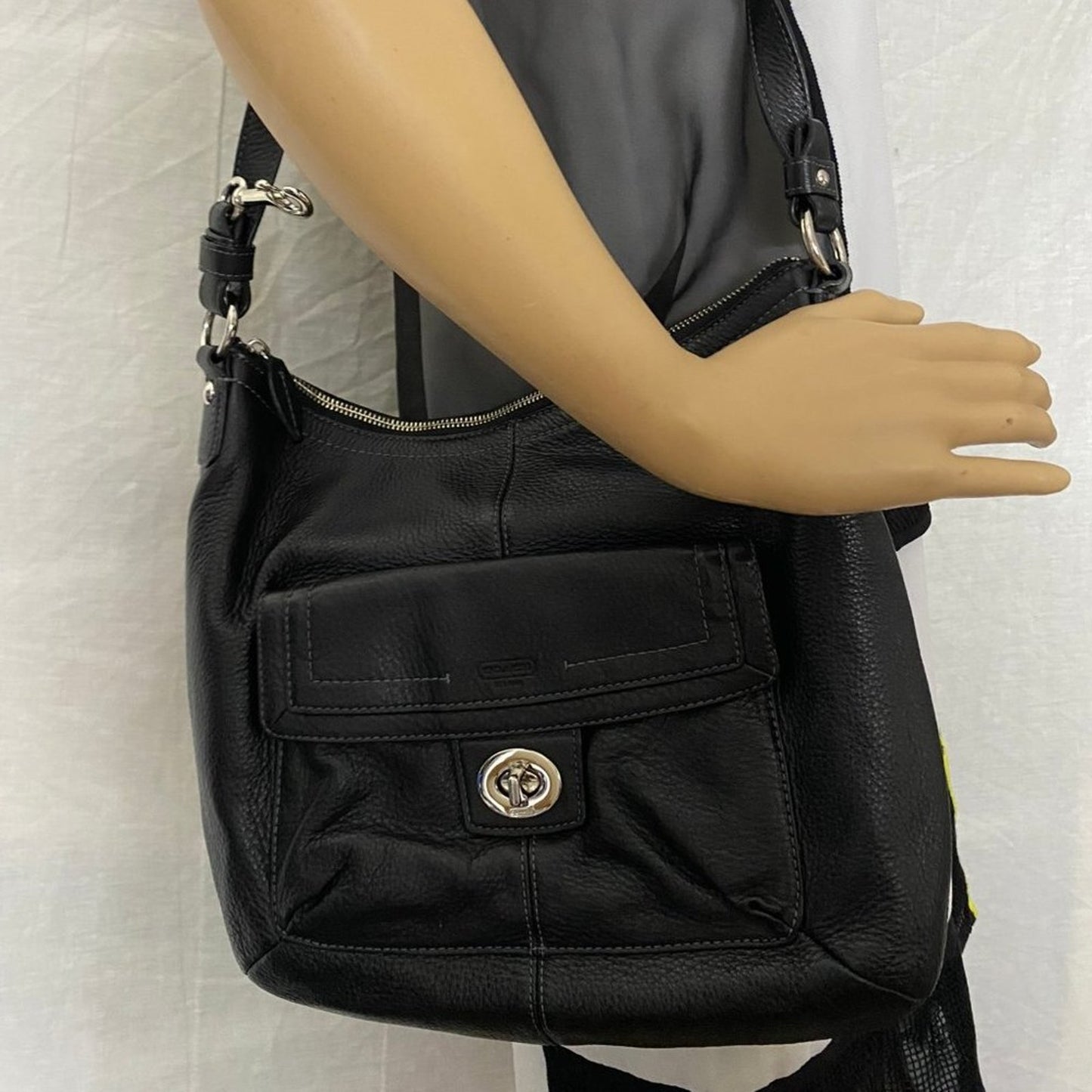 COACH M Size Black Leather Crossbody Bag