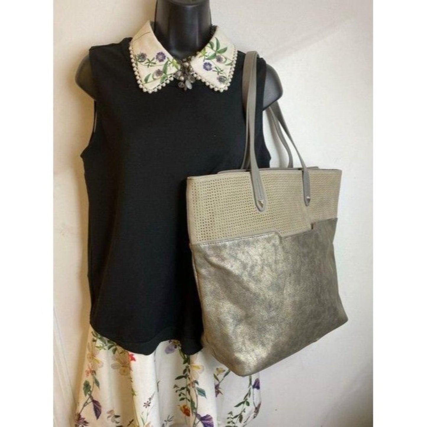 stella and dot bag large shoulder gray gold leathe