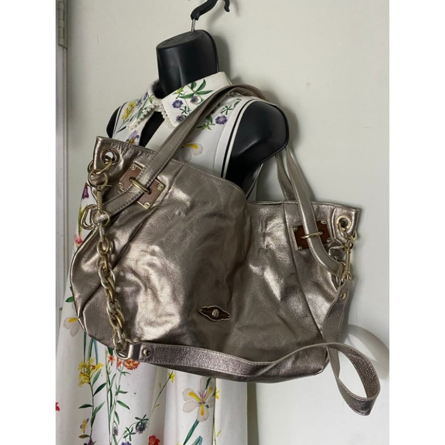 Elliott Lucca Silver Large Leather Shoulder Bag