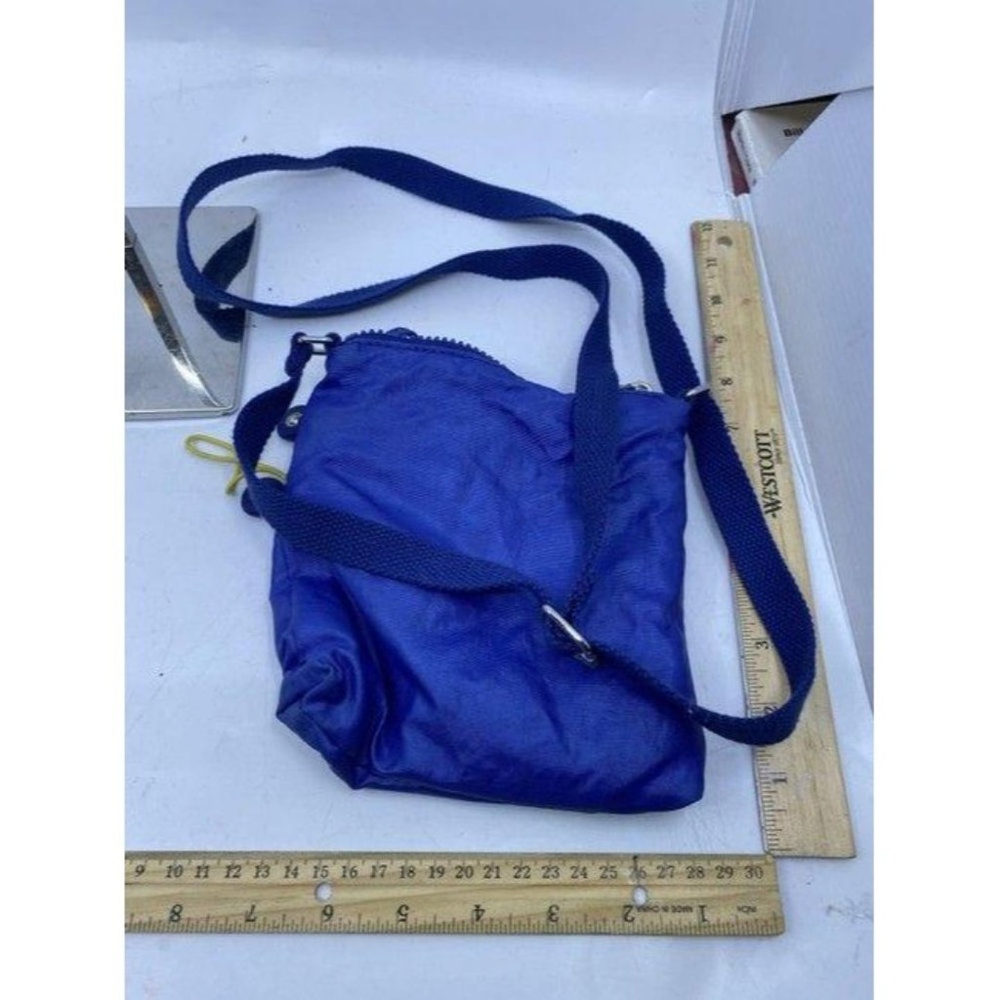kipling day blue cross body bag