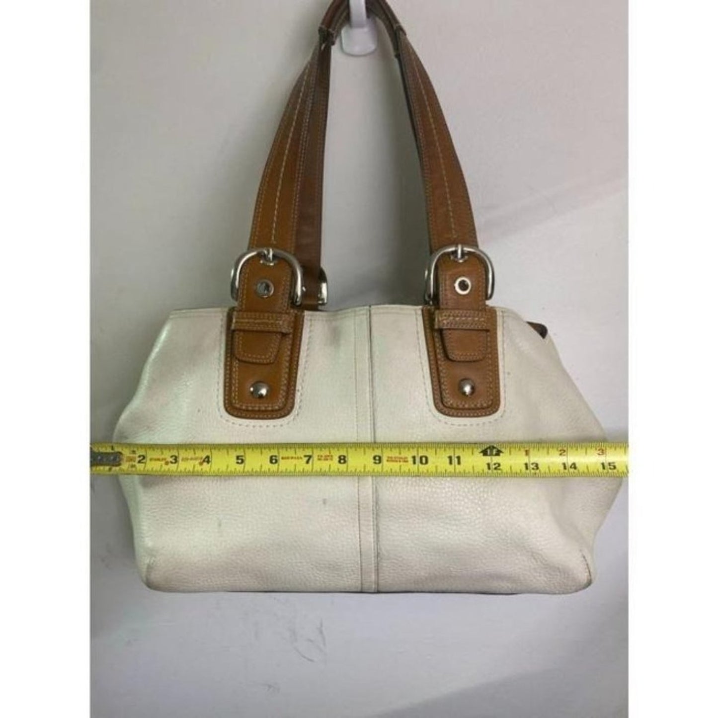 COACH Large White Brown Leather Shoulder Bag