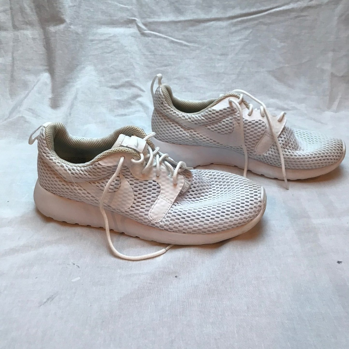 NIke Sneakers White Size 7