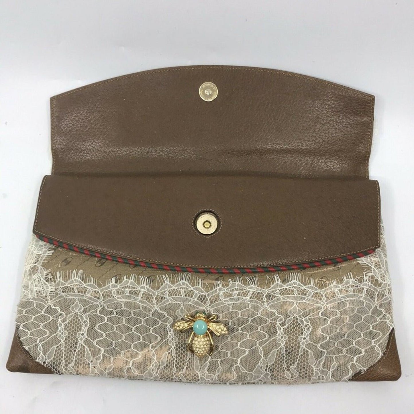 GUCCI Vintage Customized W Lace And Bee Brooch