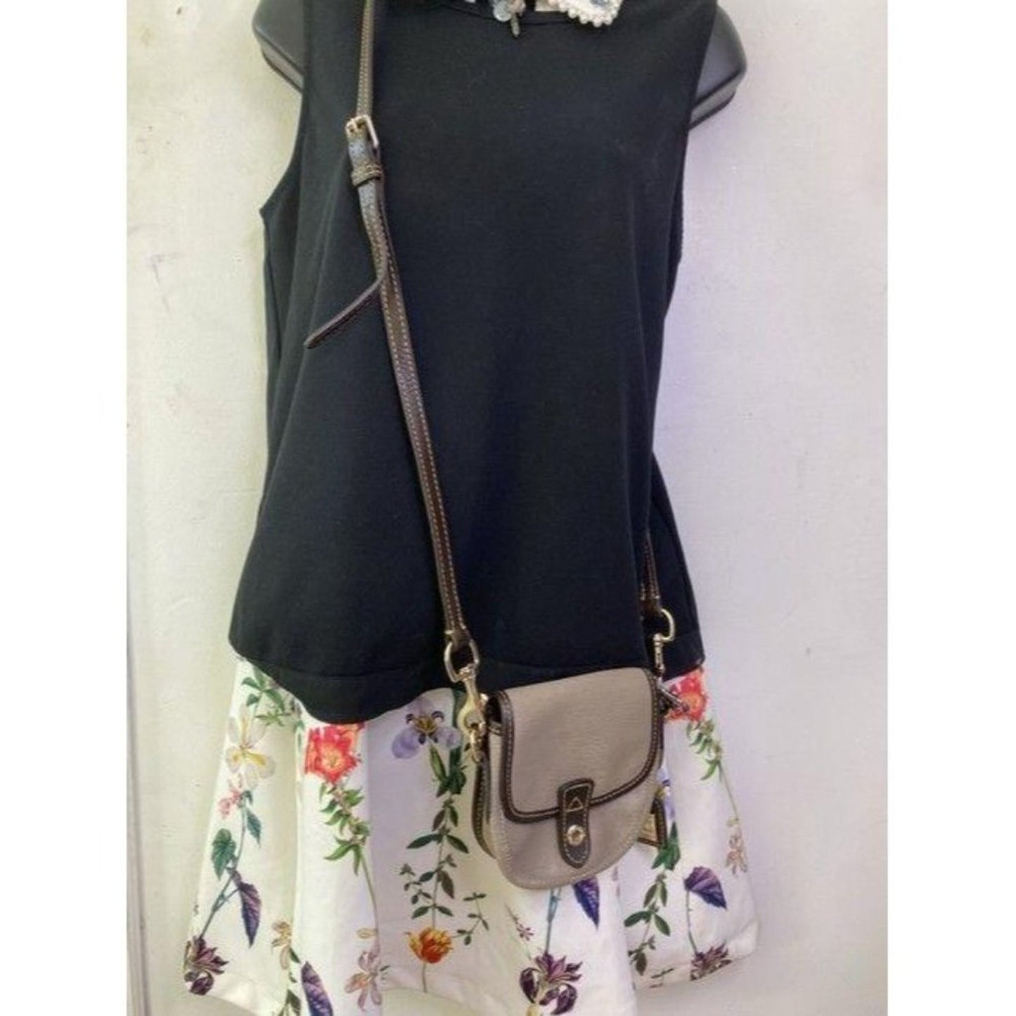 dooney and bourke small gray black cross body bag
