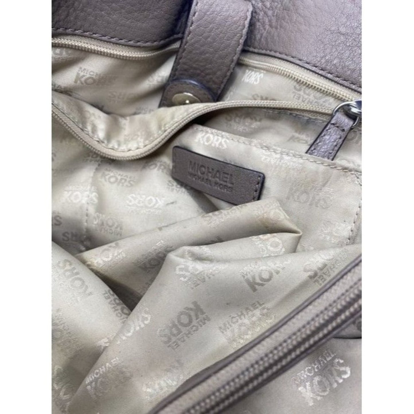 Michael Kors Hamilton Tangray Leather Cross Body Bag
