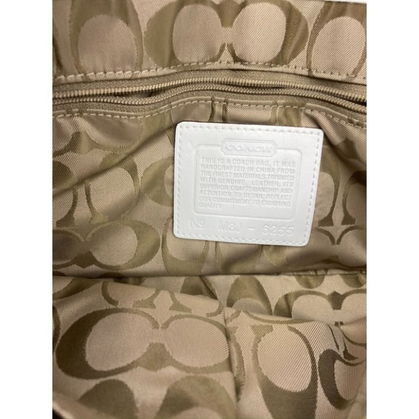 COACH Small Handbag Tan White Shoulder Travel Bag