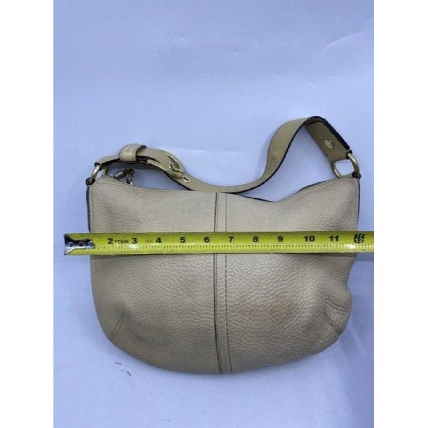 coach beige leather shoulder bag