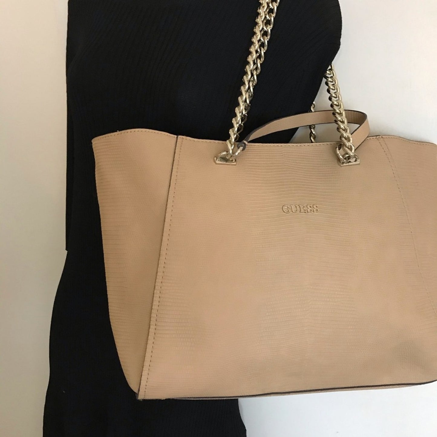 GUESS Tote bag