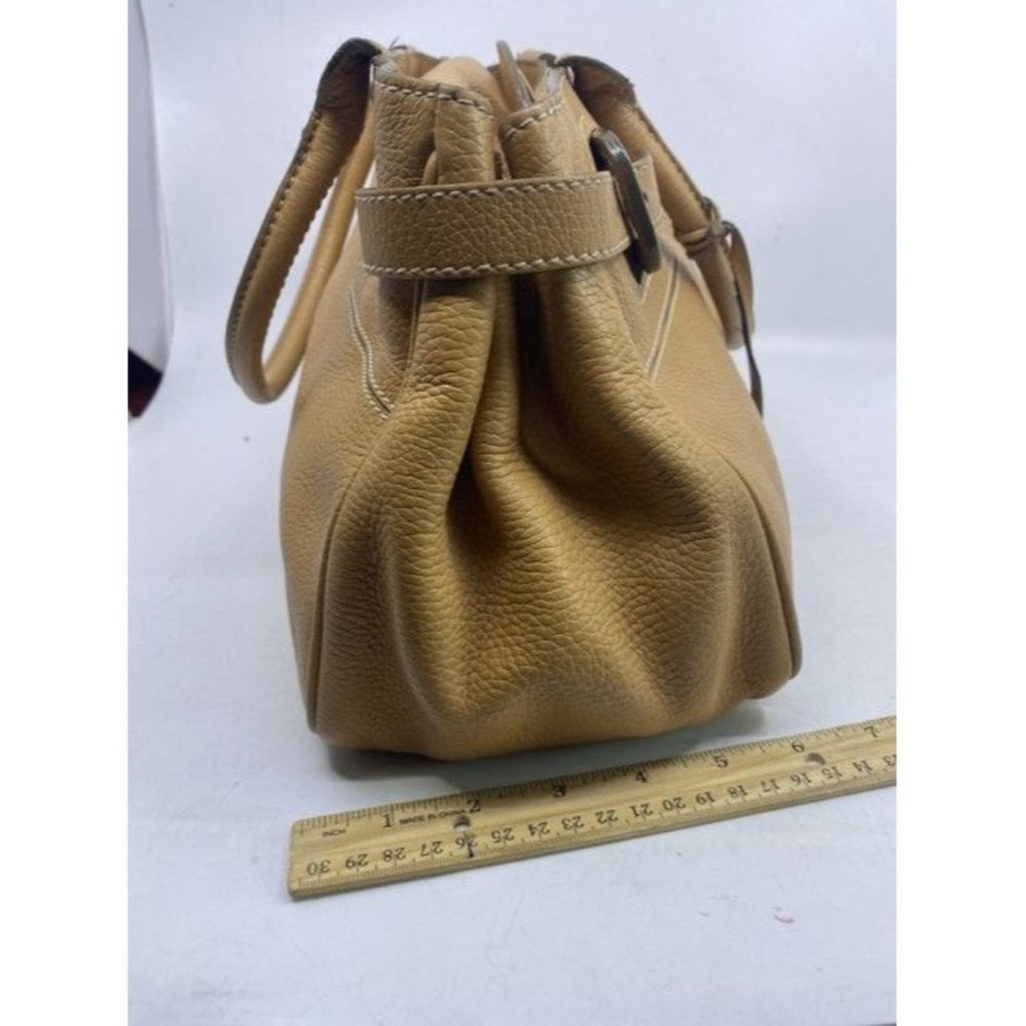 Tod S Tan Leather Shoulder Bag
