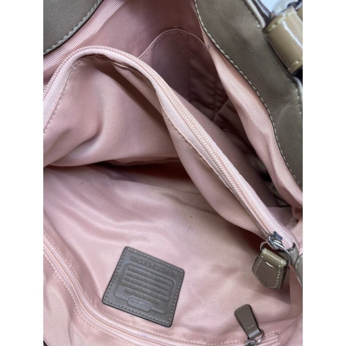 COACH Medium/ Large Leather Brown Shoulder Bag