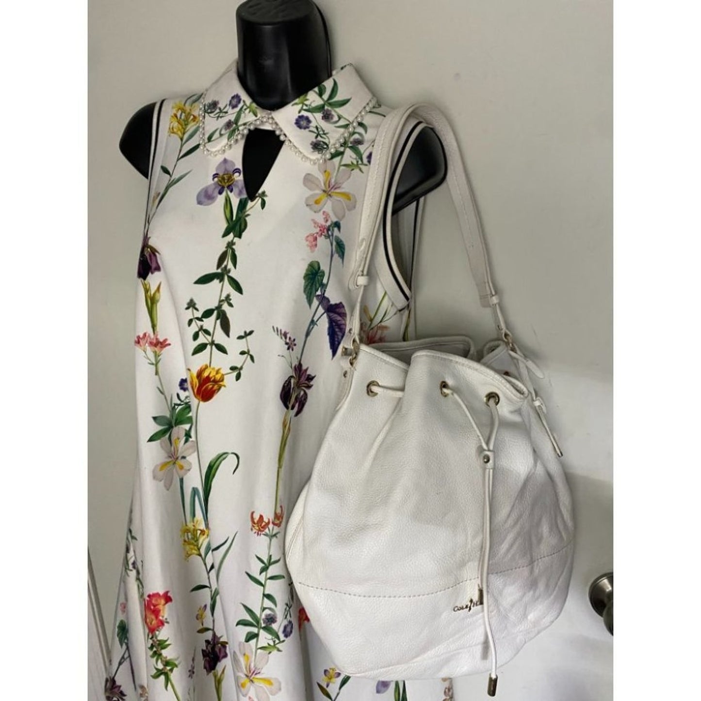 COLE HAAN White Large Leather Tote/ Shoulder Bag
