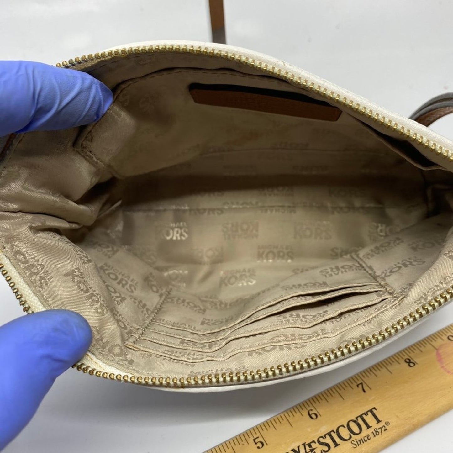 Michael Kors White Brown Grain Leather Wristlet