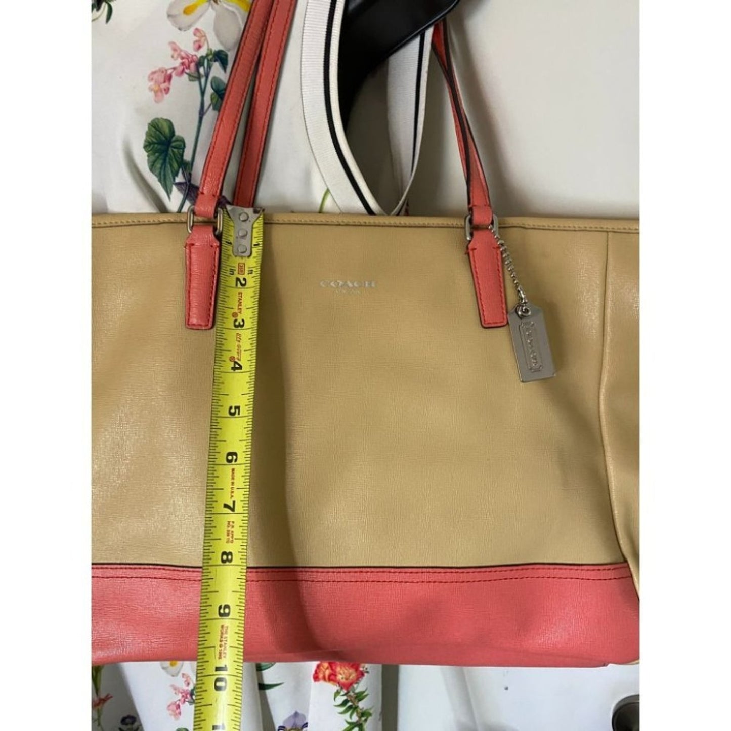 COACH Large Tan Orange Leather Tote/ Shoulder Bag