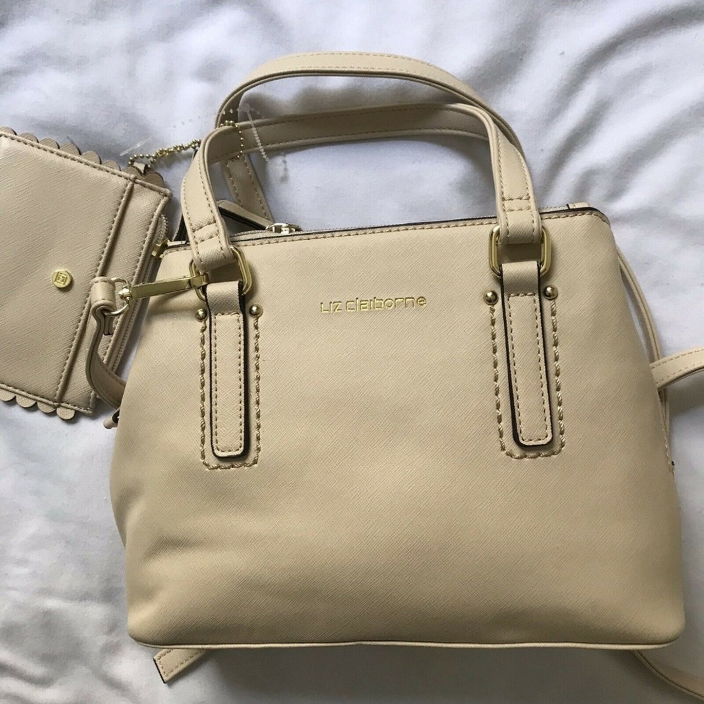 NWOT!! LIZ CLAIBORNE Saffiano Tote