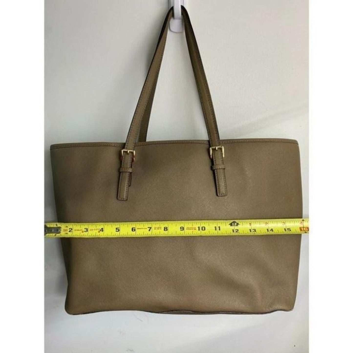 MICHAEL KORS Tan Saffiano Leather Jet Set Tote Bag