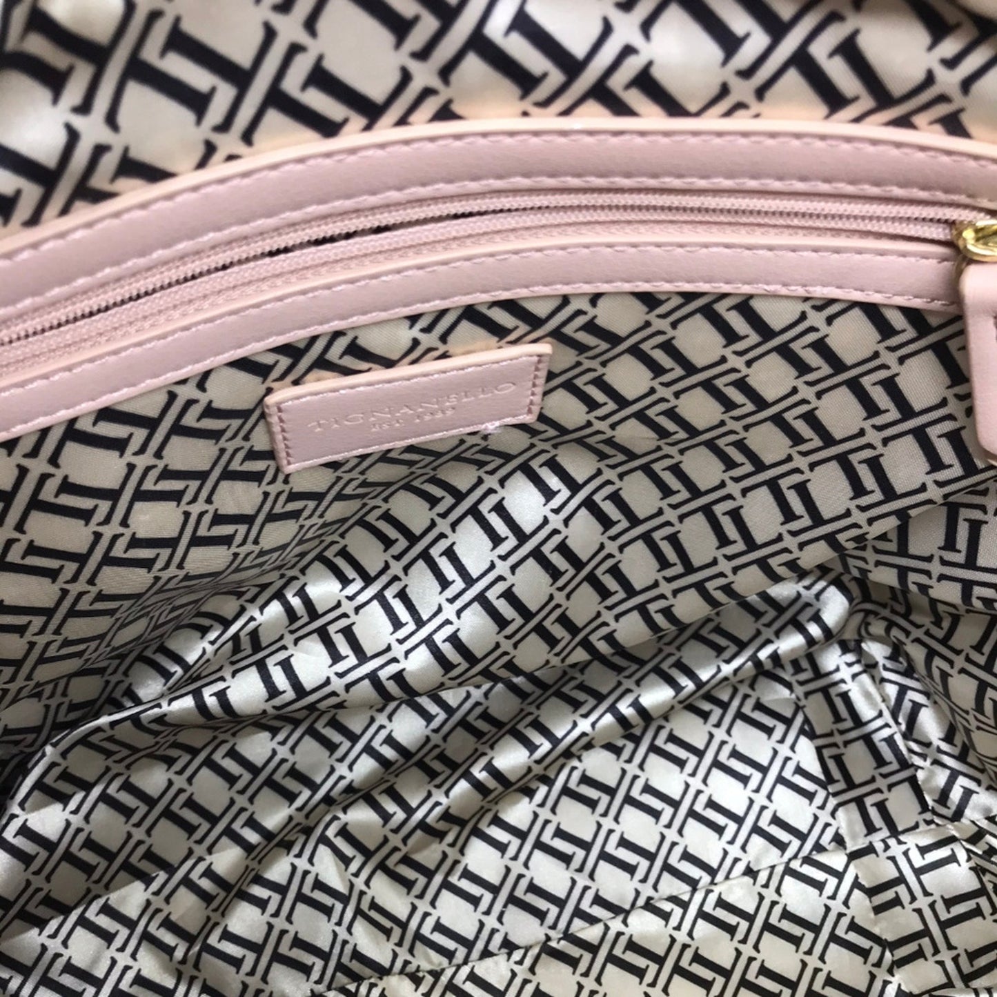 Tignanello Cream Leather Handbag MSRP $170