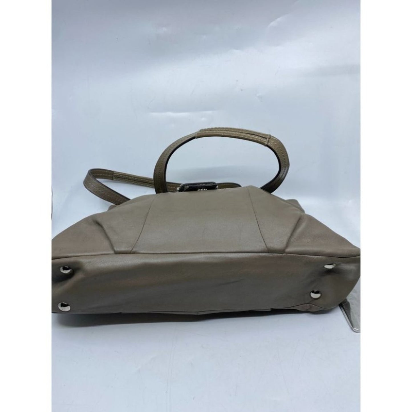 COACH Medium/ Large Leather Brown Shoulder Bag