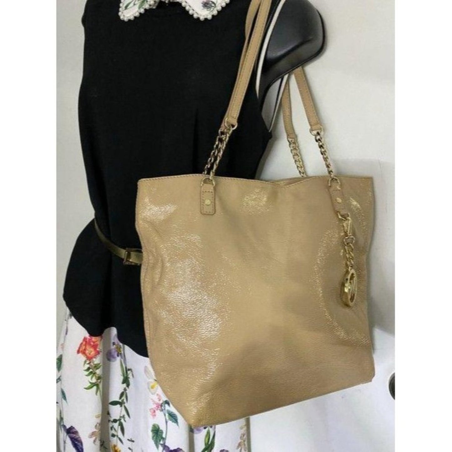 michael kors shopping tan patent leather tote