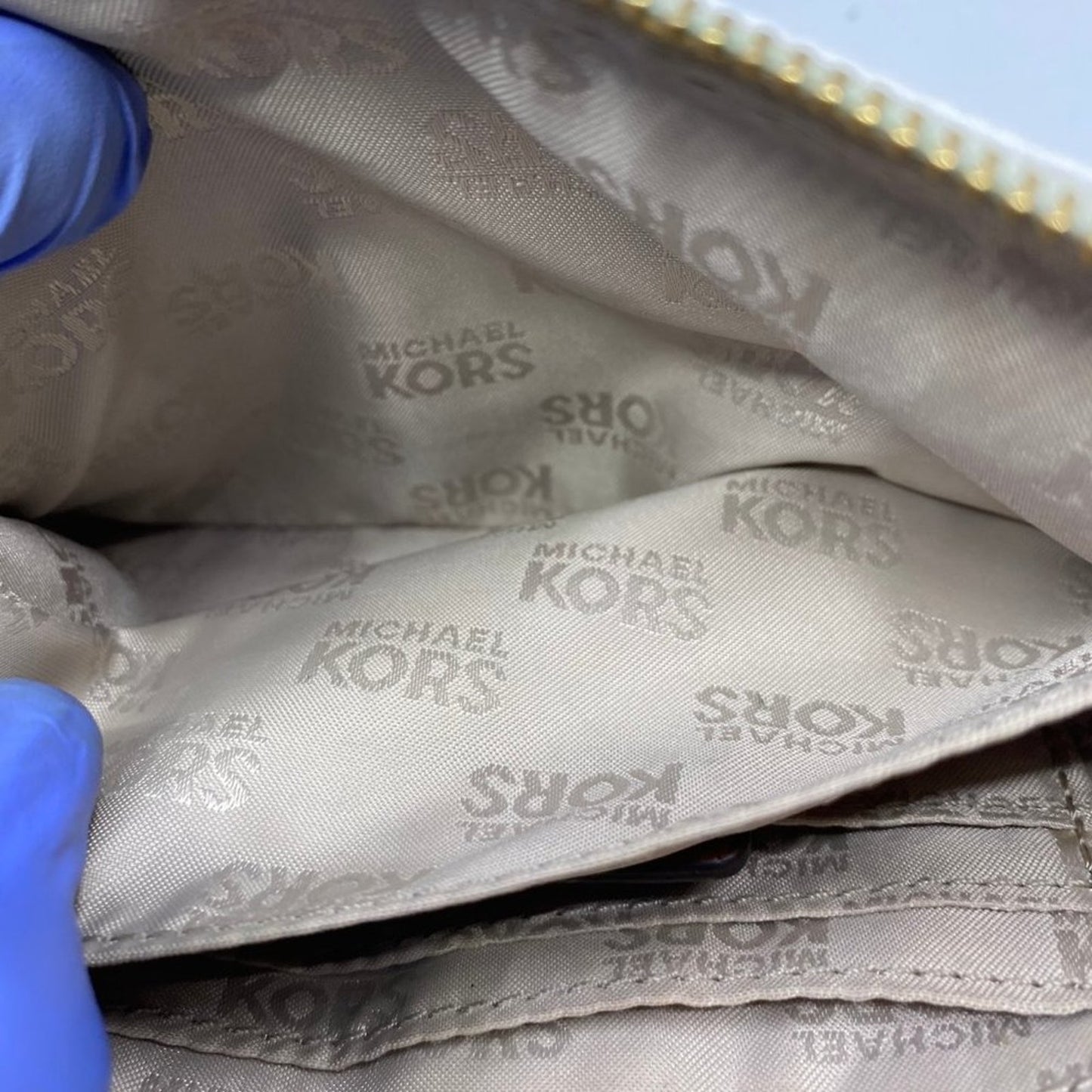 Michael Kors White Brown Grain Leather Wristlet
