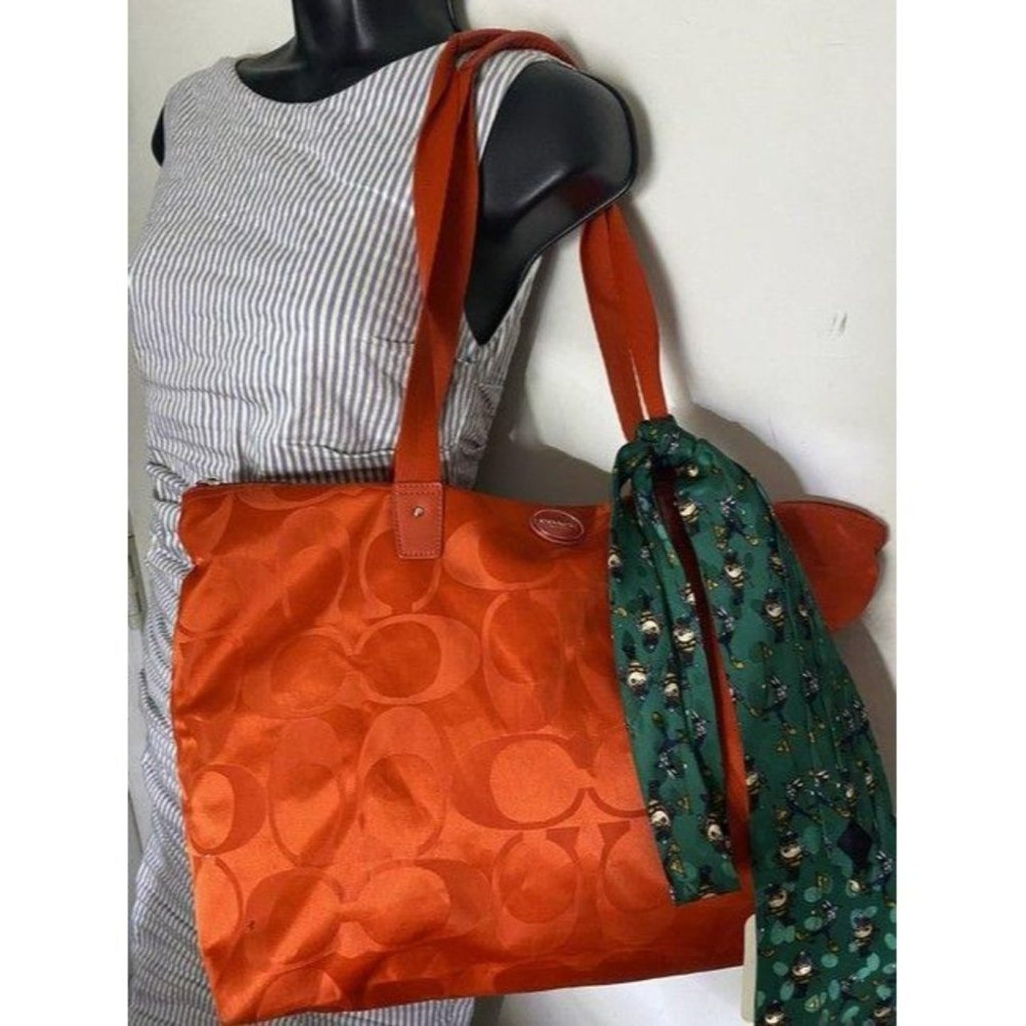 coach w w detachable specialty tie accent coral sh