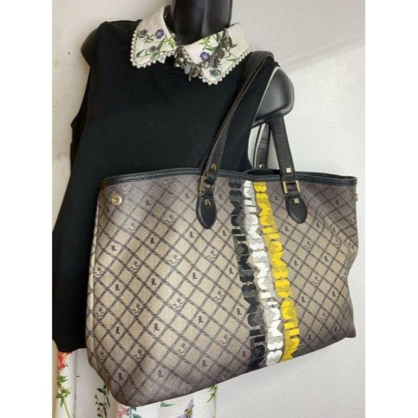 lamb shopping xl l black tan coated canvas tote