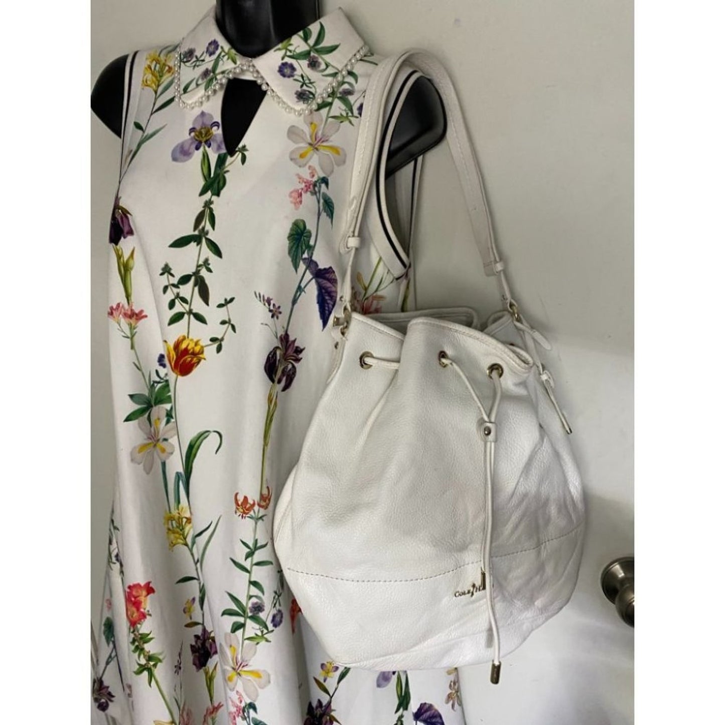 COLE HAAN White Large Leather Tote/ Shoulder Bag