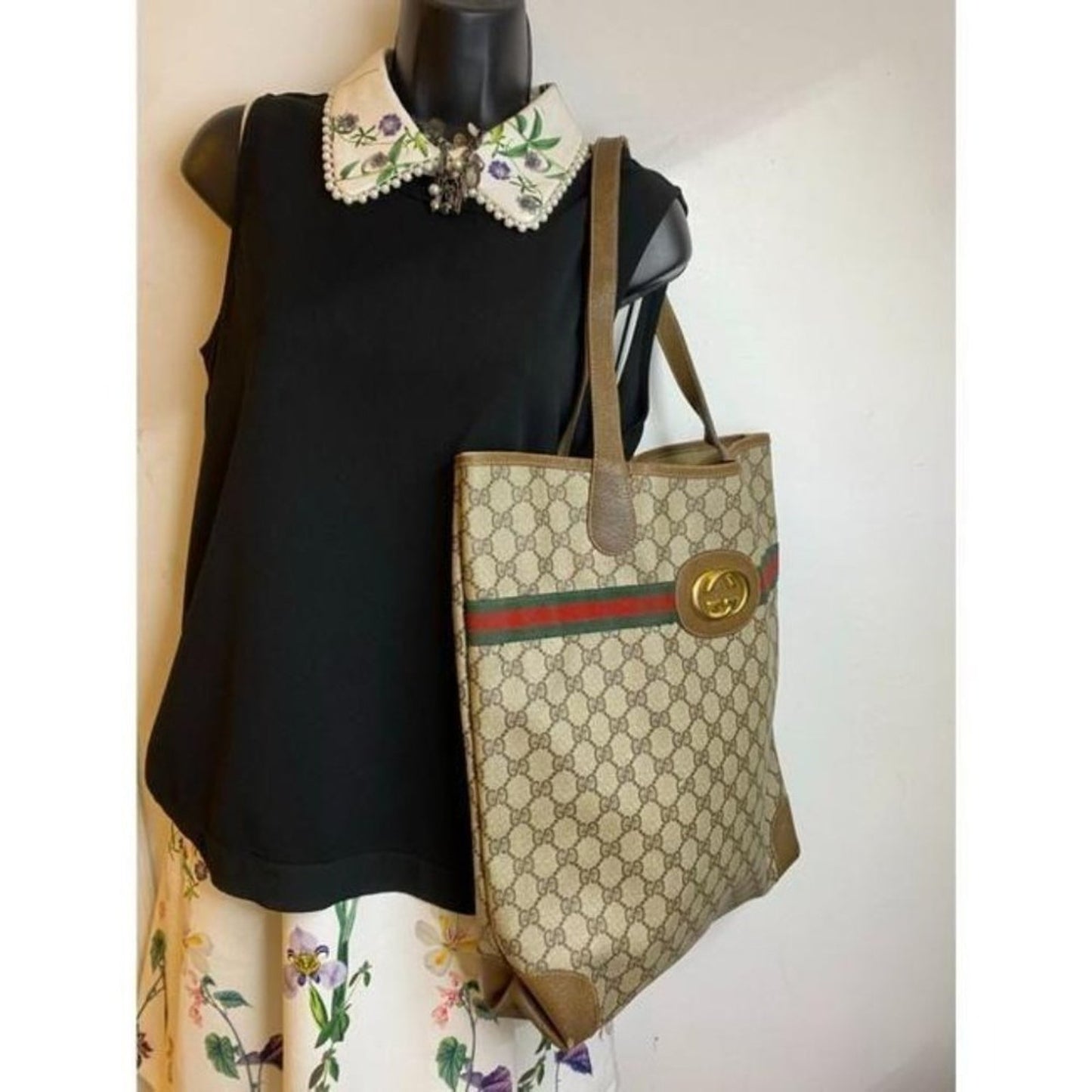gucci bag shopping vintage classic coated canvas b