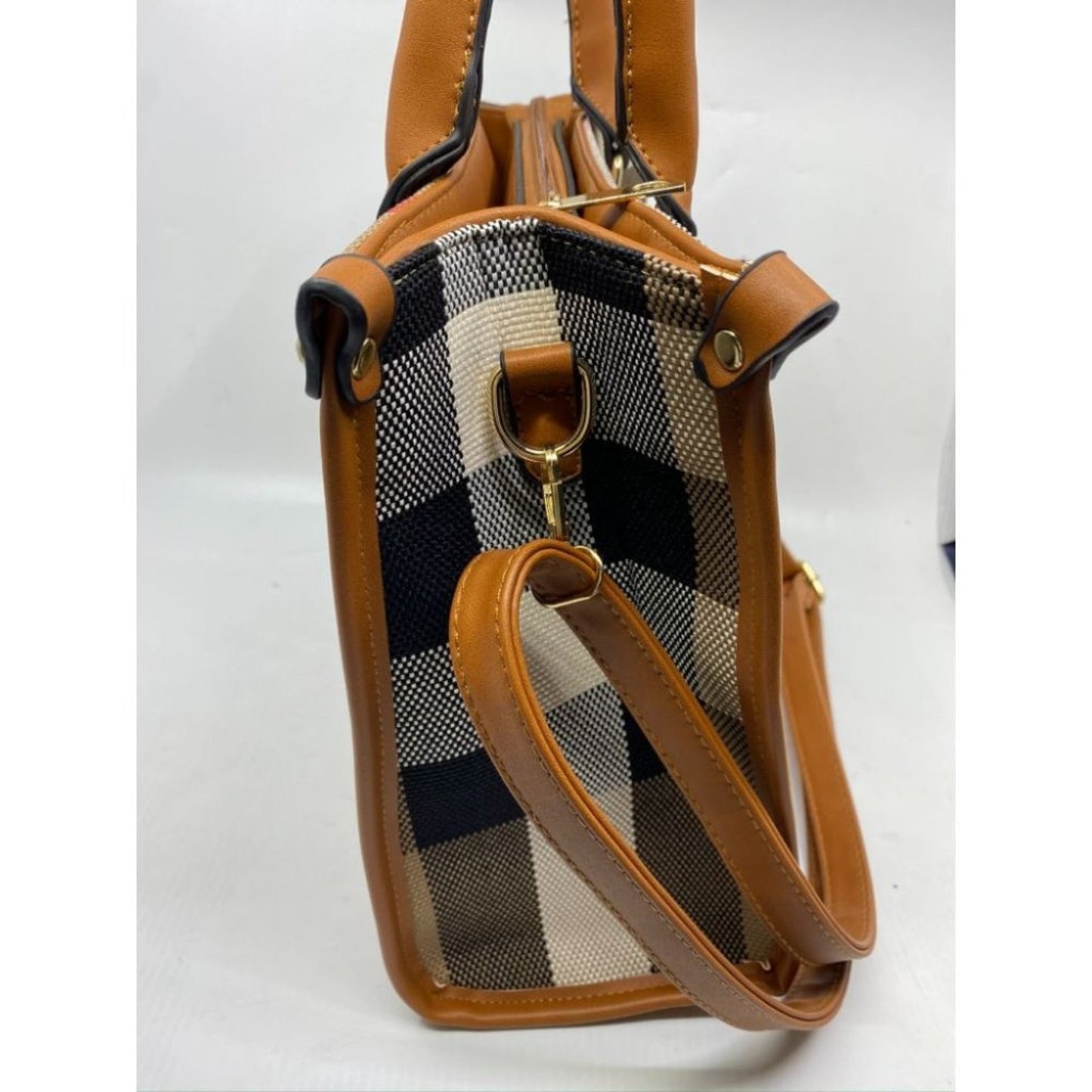 NWT! ClosetsNYC Large Plaid Tote Bag w/ Crossbody